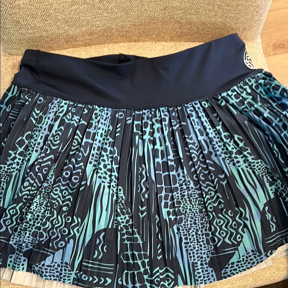 Stylish Black and Blue Patterned Skirt